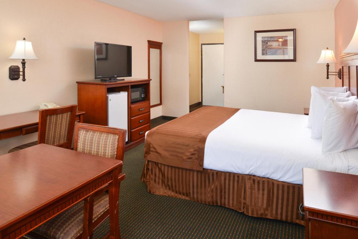 Foto - Americas Best Value Inn & Suites-East Bakersfield