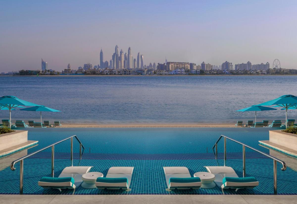 12 Exquisite Hotels in Dubai With Infinity Pool