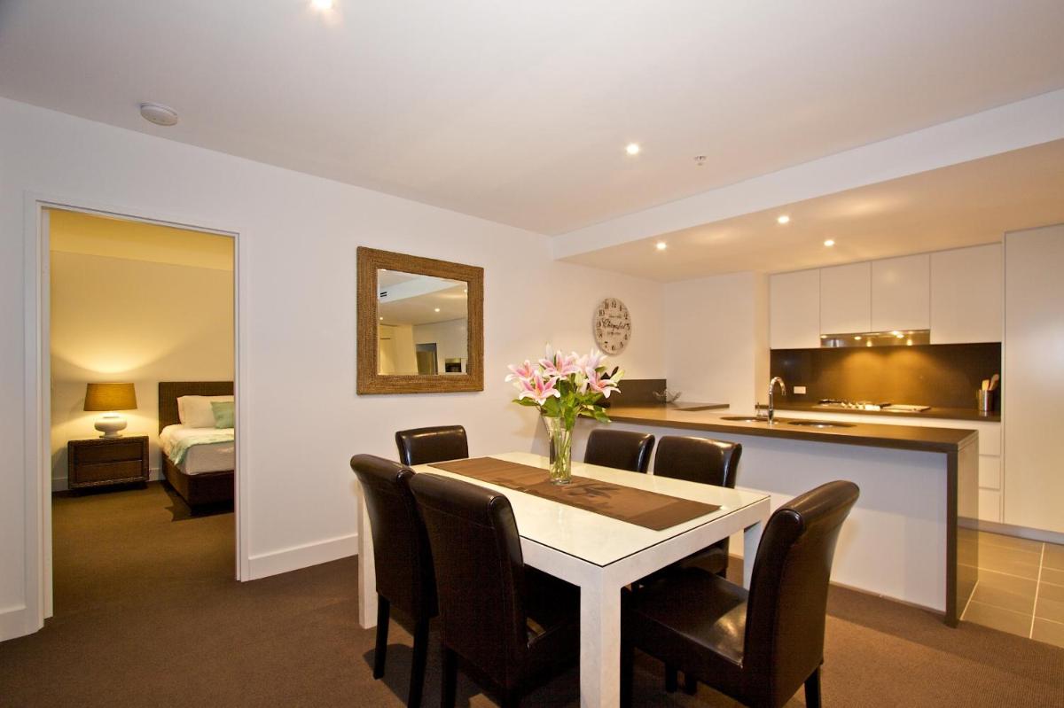 Photo - Kirra Surf Apartments