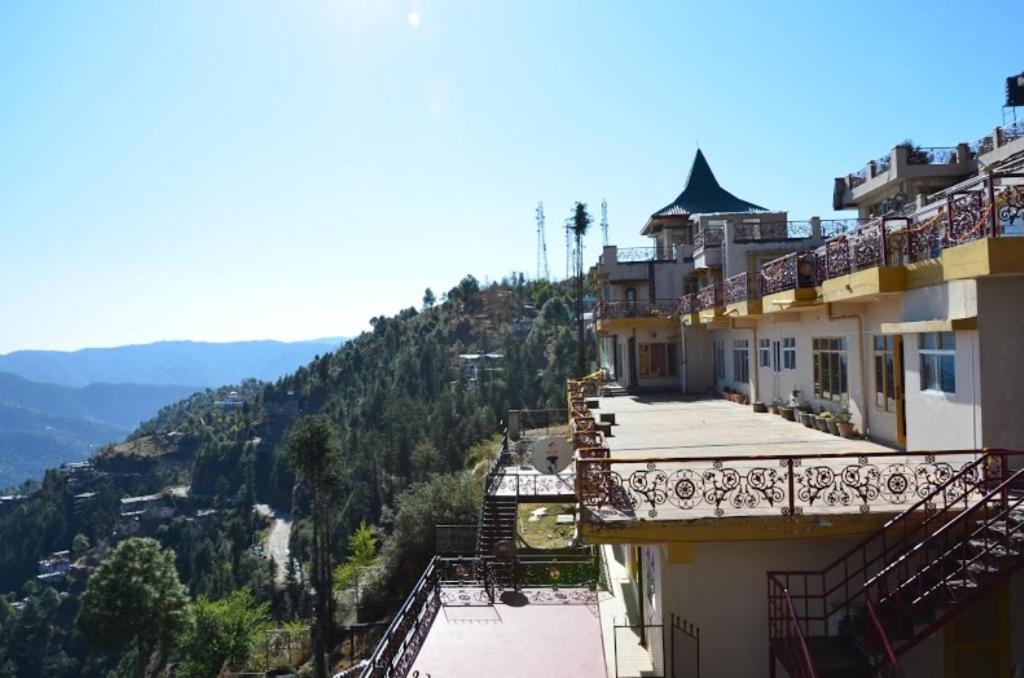 13 Beautiful Homestays in Shimla