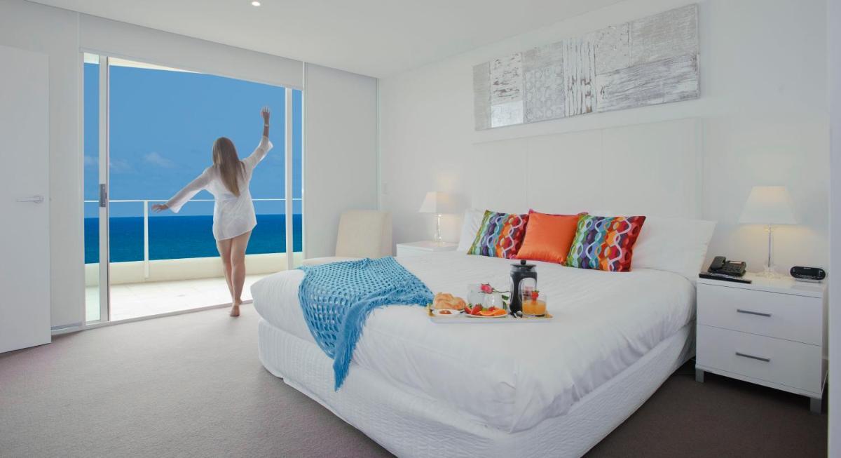 Photo - Kirra Surf Apartments