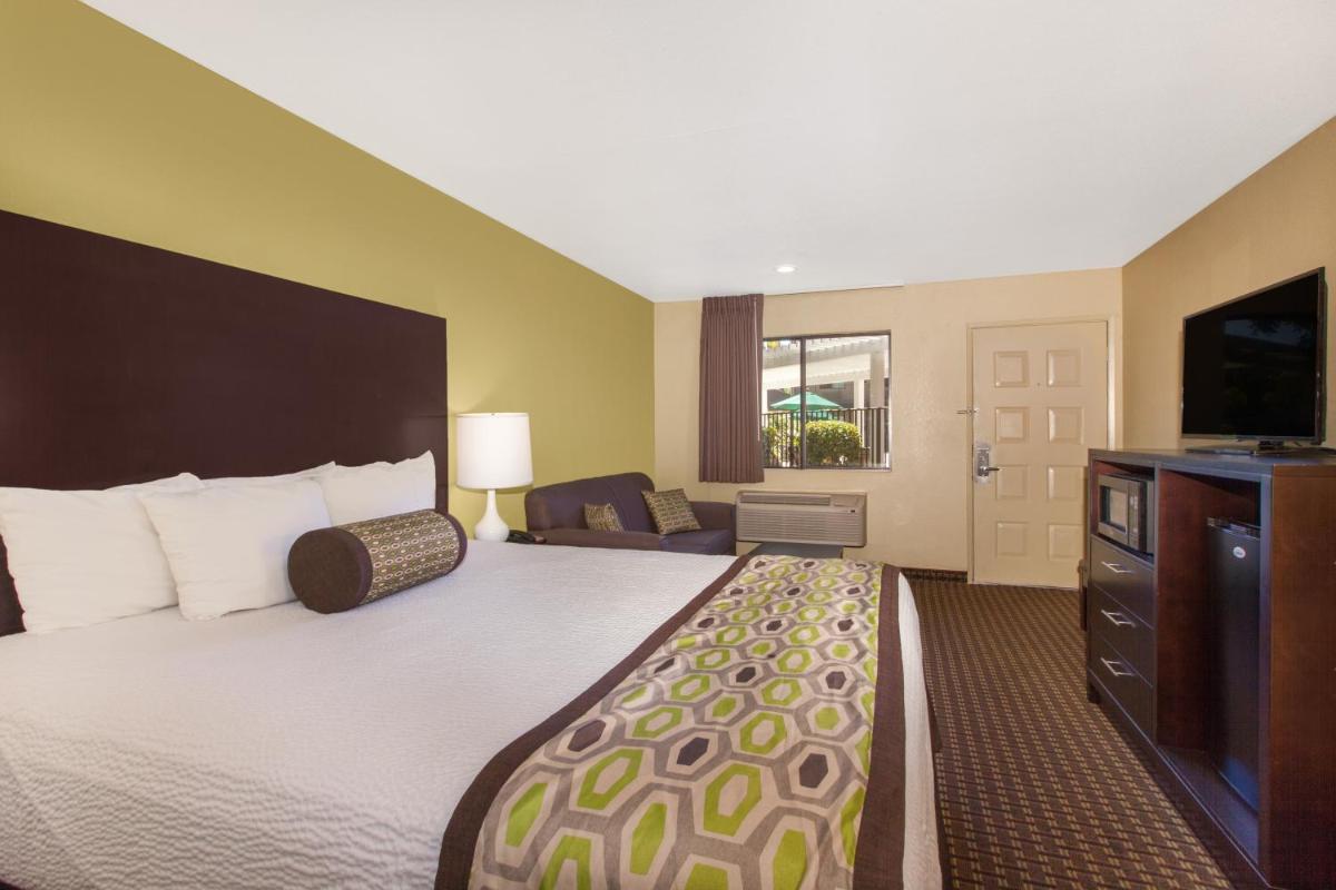 Photo - Days Inn by Wyndham San Jose Airport