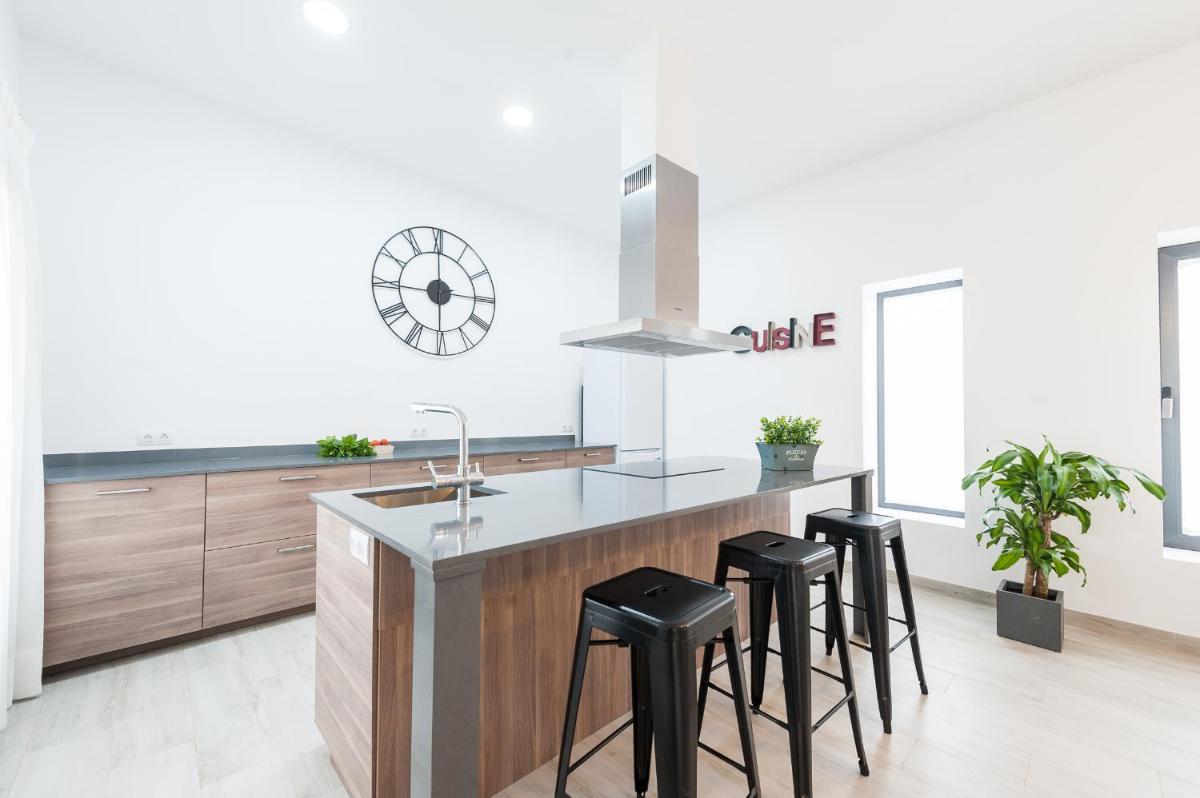 Photo - Tramuntana (Malvasia)