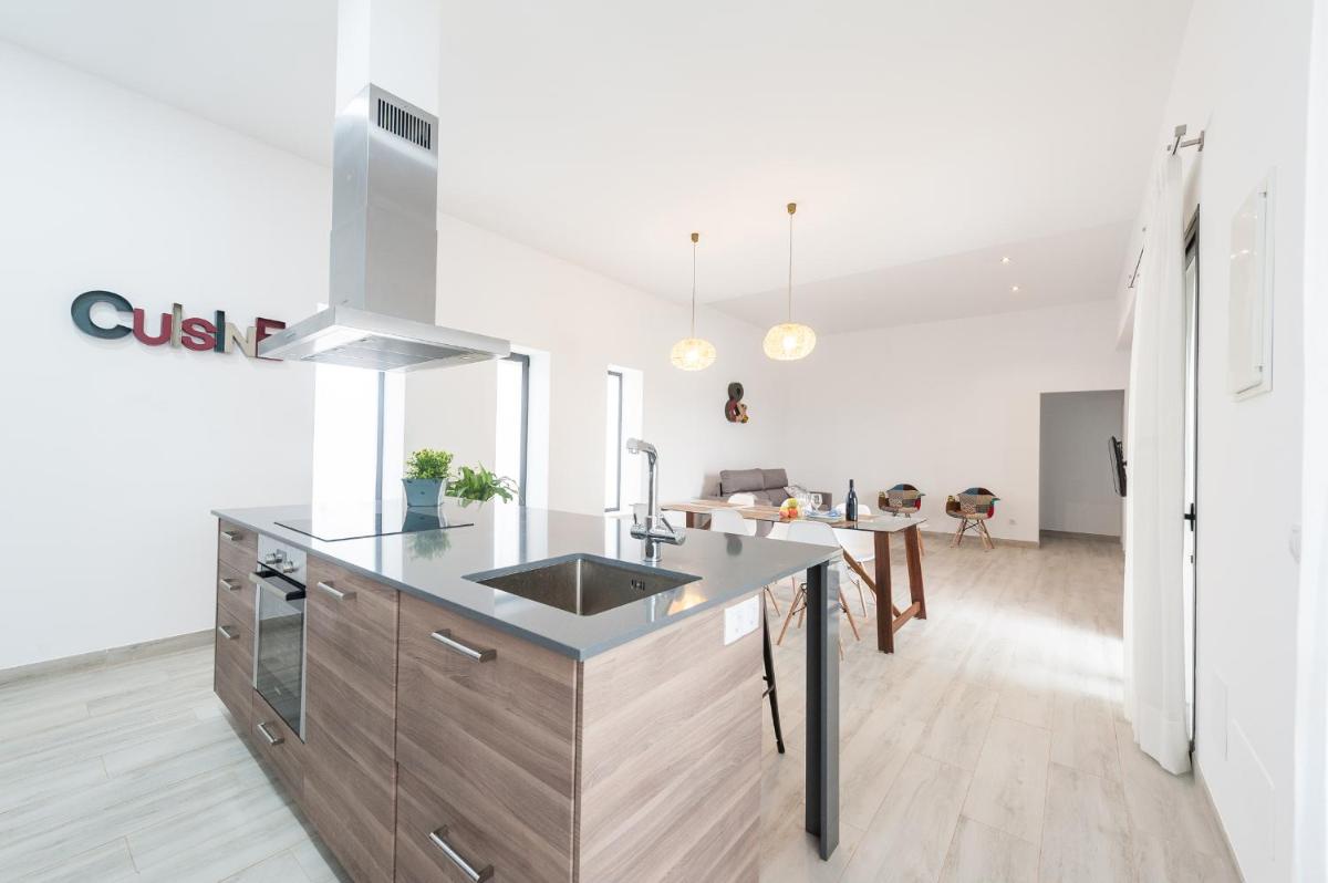 Photo - Tramuntana (Malvasia)