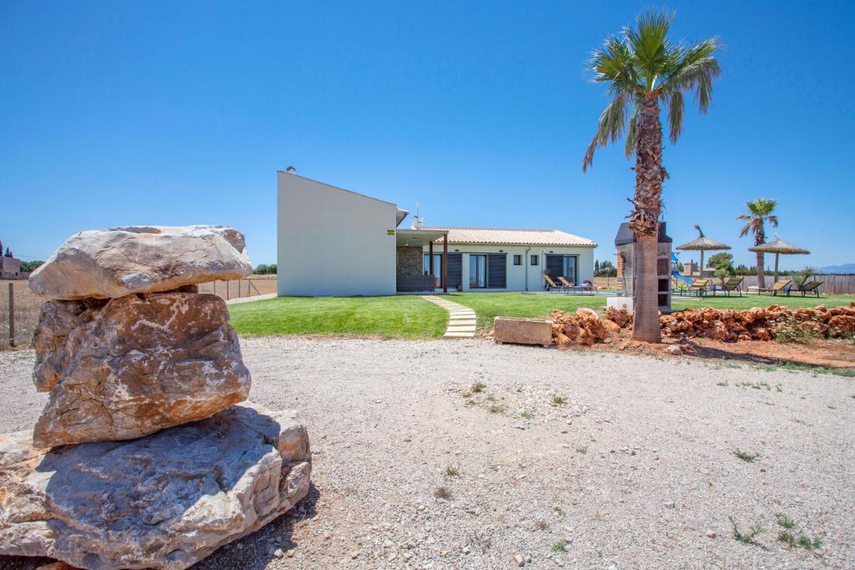 Photo - Tramuntana (Malvasia)