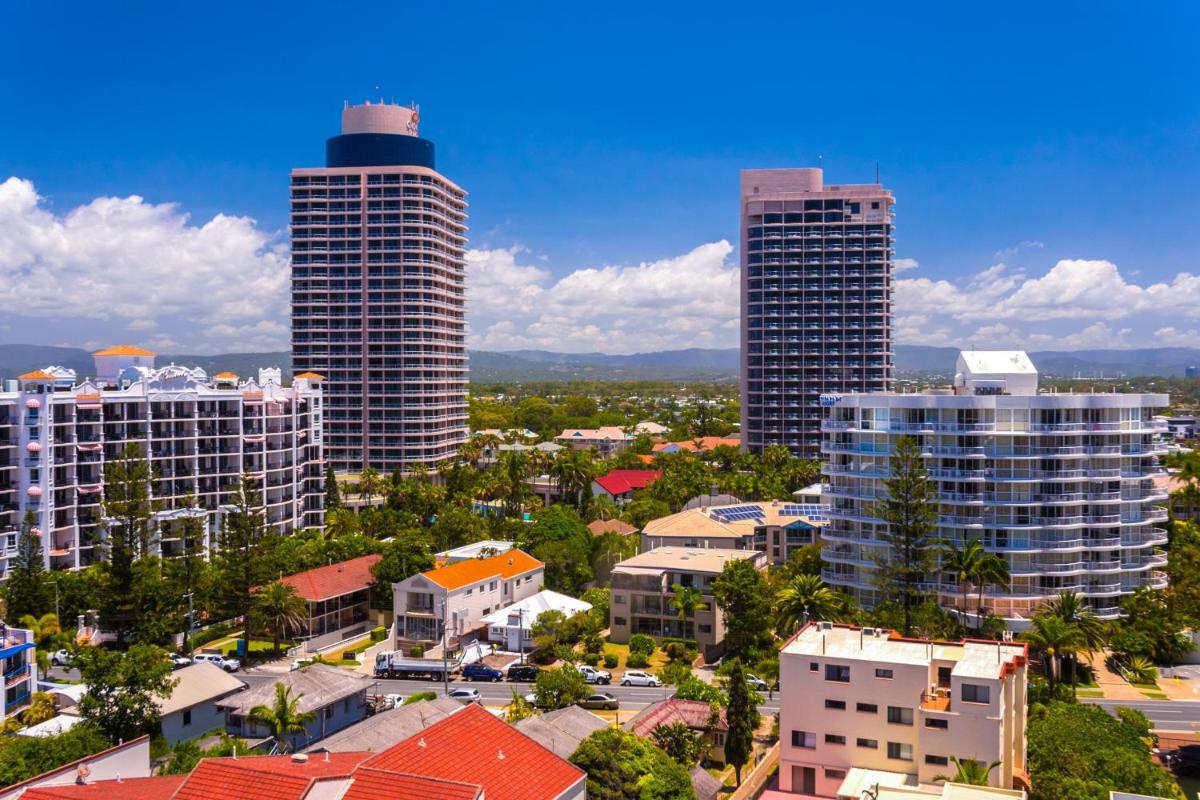 Photo - Breakers North Absolute Beachfront Apartments