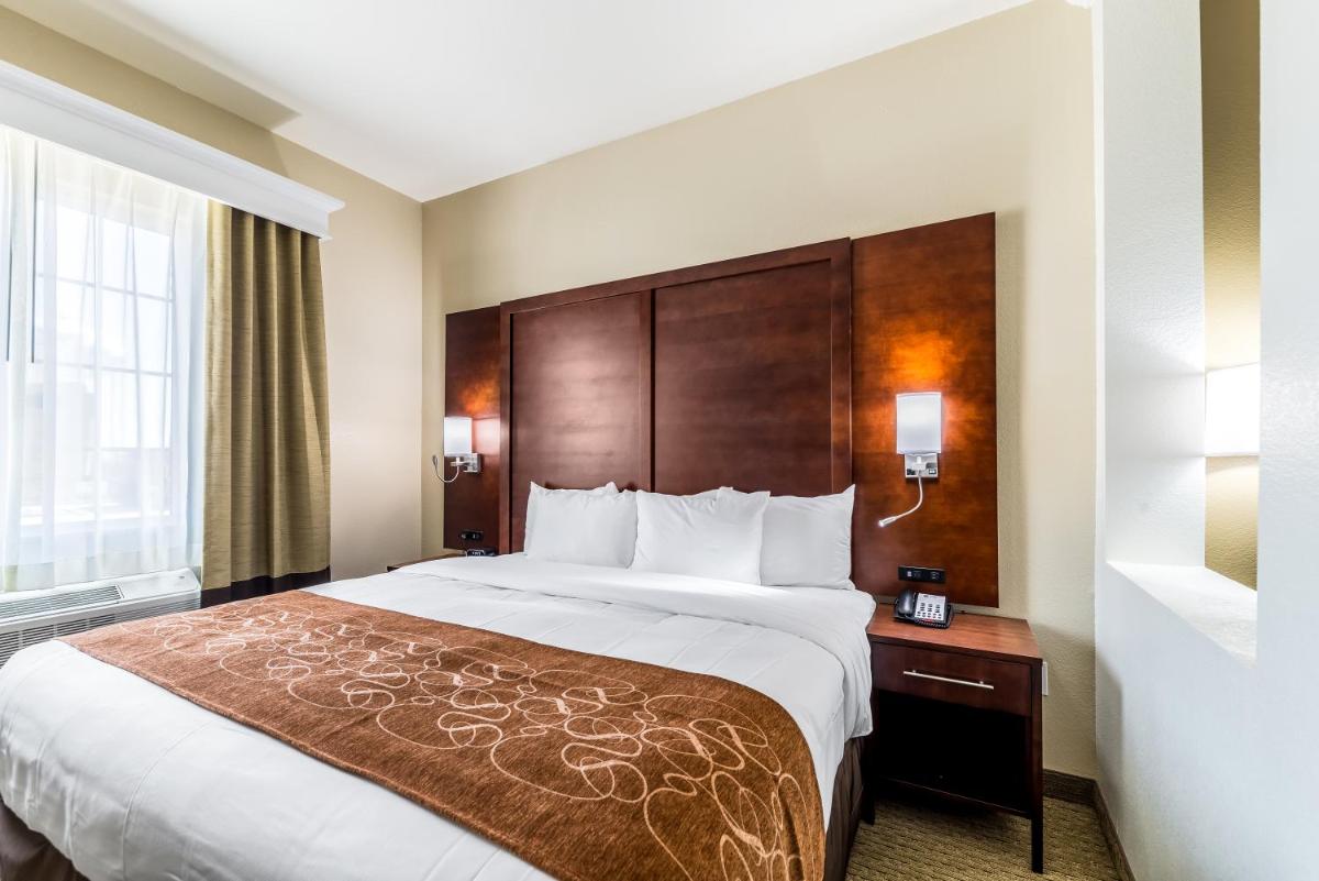 Photo - Comfort Suites Grand Prairie - Arlington North