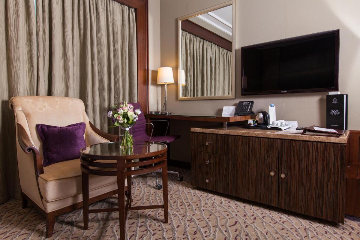 Foto - Kharkiv Palace Hotel