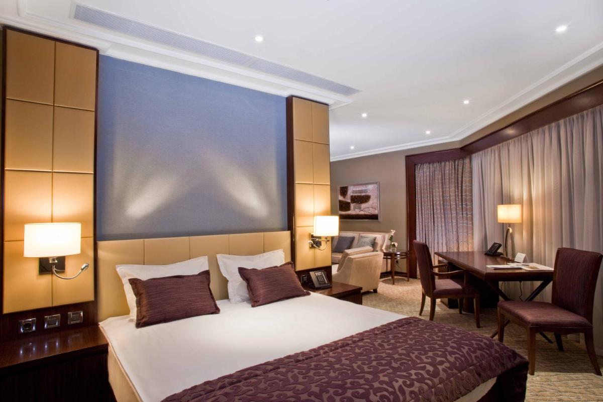 Foto - Kharkiv Palace Hotel