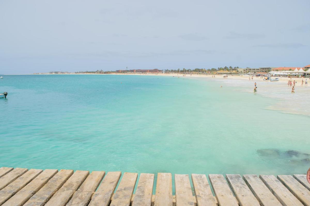 Oasis Salinas Sea photo 7