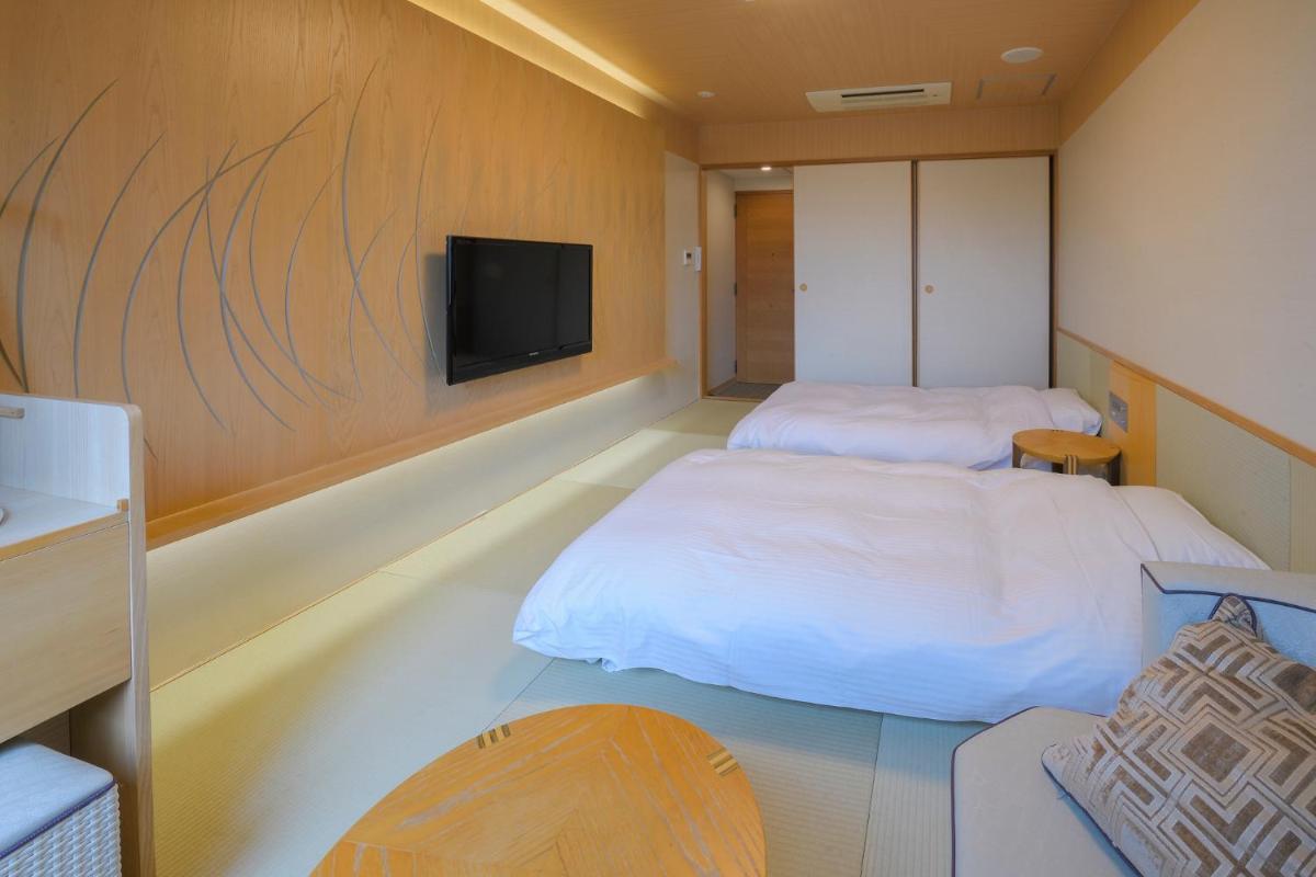 Photo - Hakone Lake Hotel