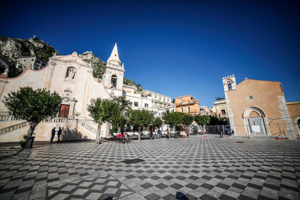 Photo - Il Gelsomino Taormina Center