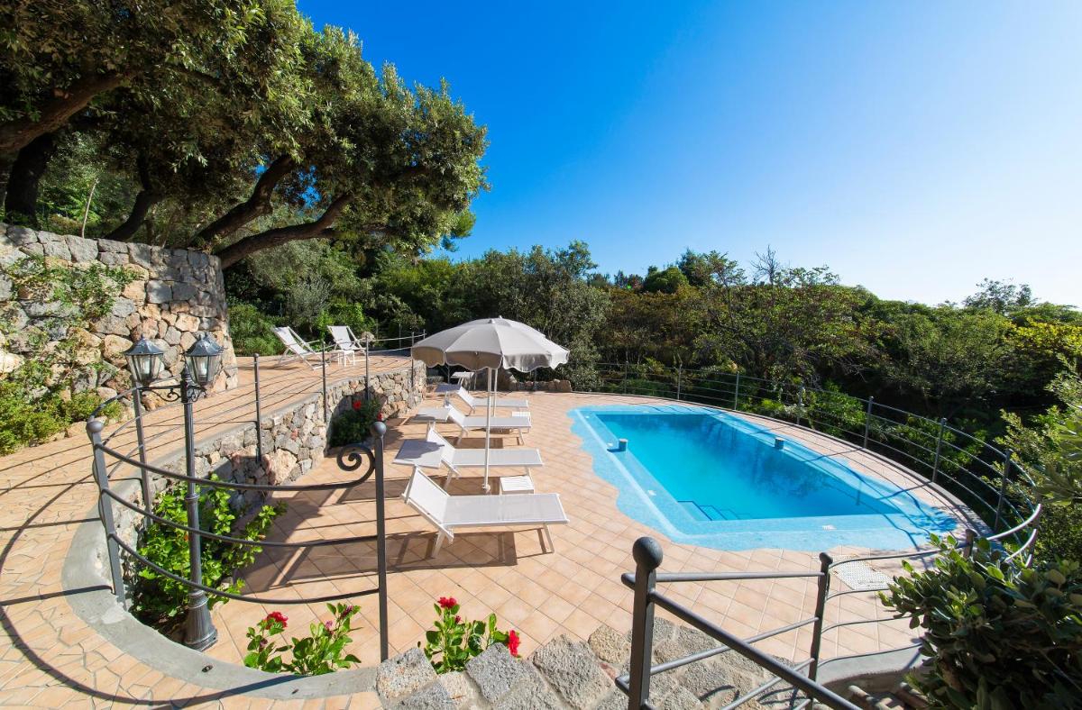 Photo - Villa dei Lecci - 7 Luxury villas with private pool or jacuzzi