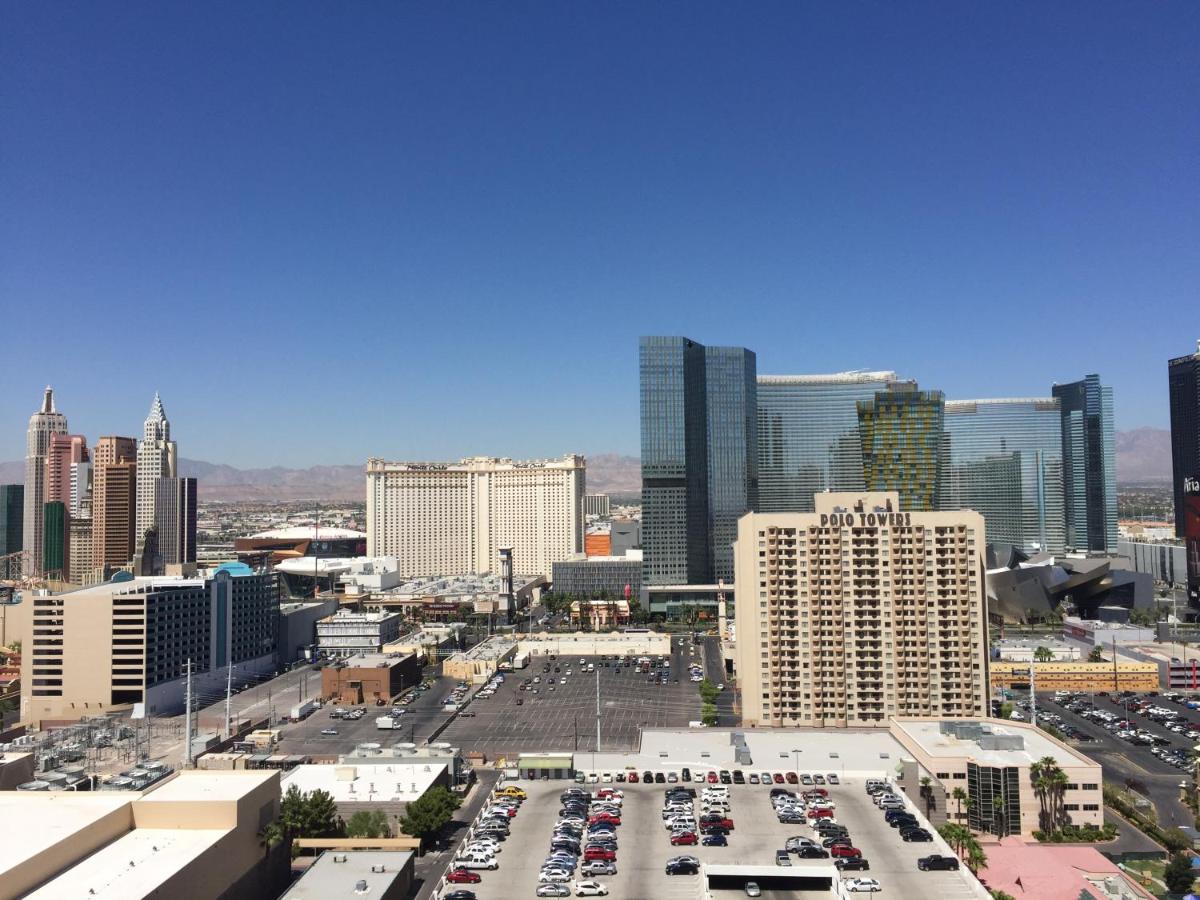 Foto - True 1BR Balcony Suite with Strip View at MGM Signature