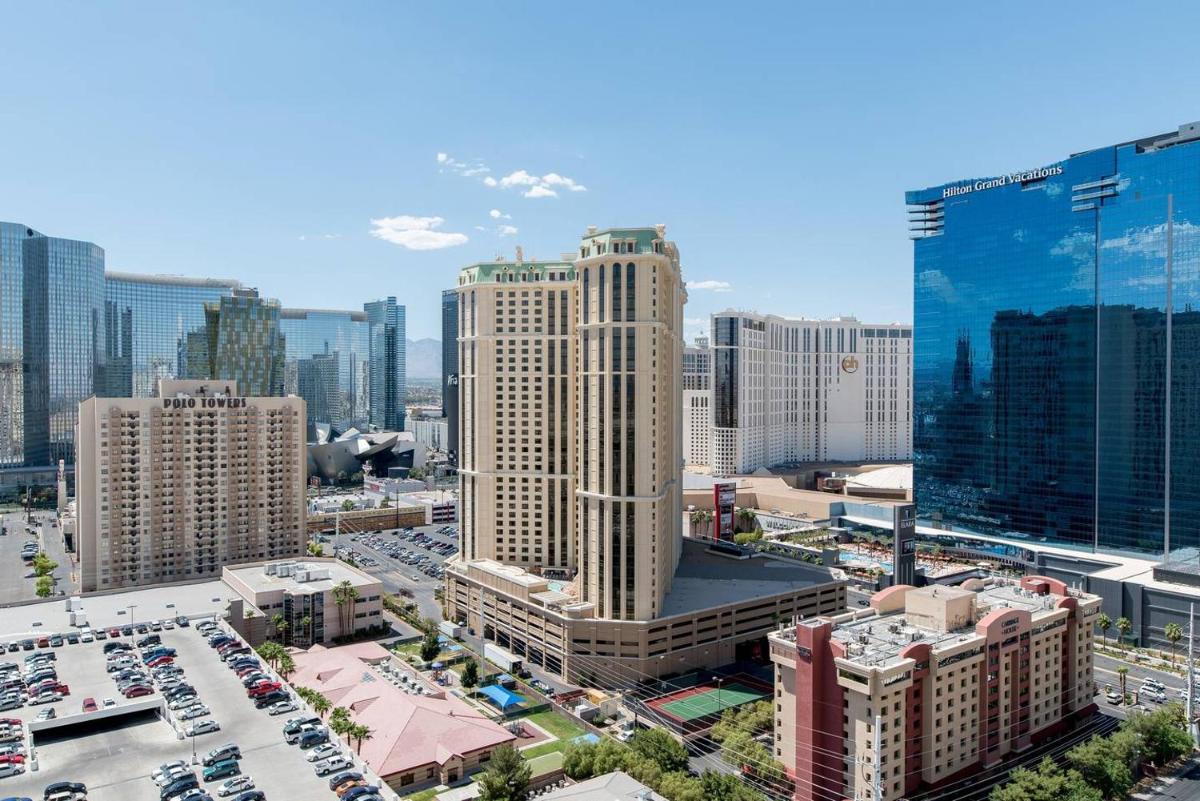 Foto - True 1BR Balcony Suite with Strip View at MGM Signature