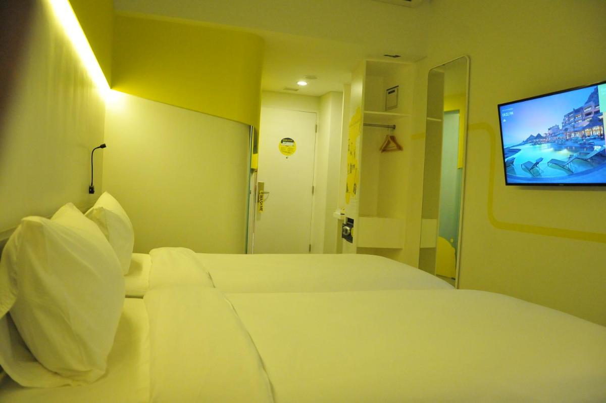 Foto - YELLO Hotel Paskal Bandung