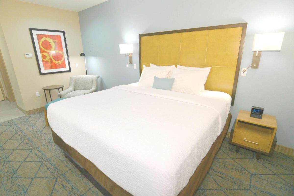 Photo - Best Western Executive Residency IH-37 Corpus Christi