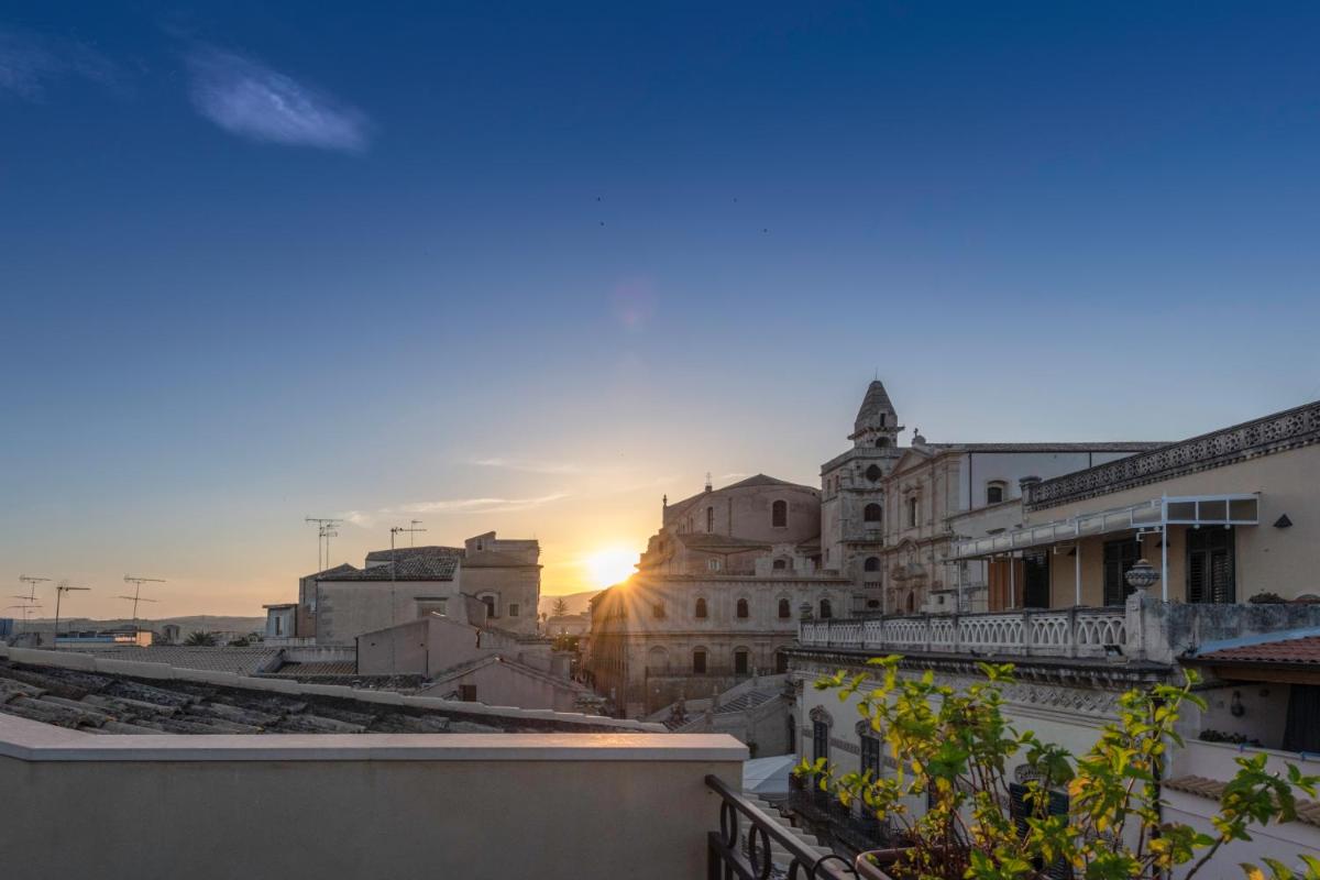 Hotel Porta Reale photo 2