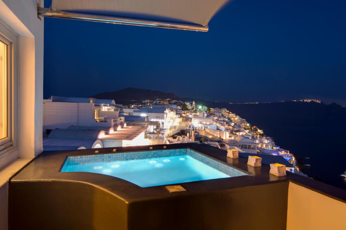 Photo - Santorini Secret Premium