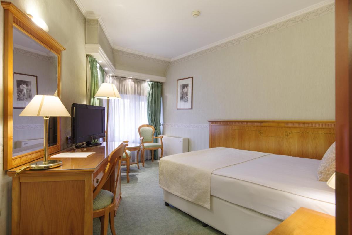 Photo - Hotel Downtown - TOP location in the heart of Sofia city