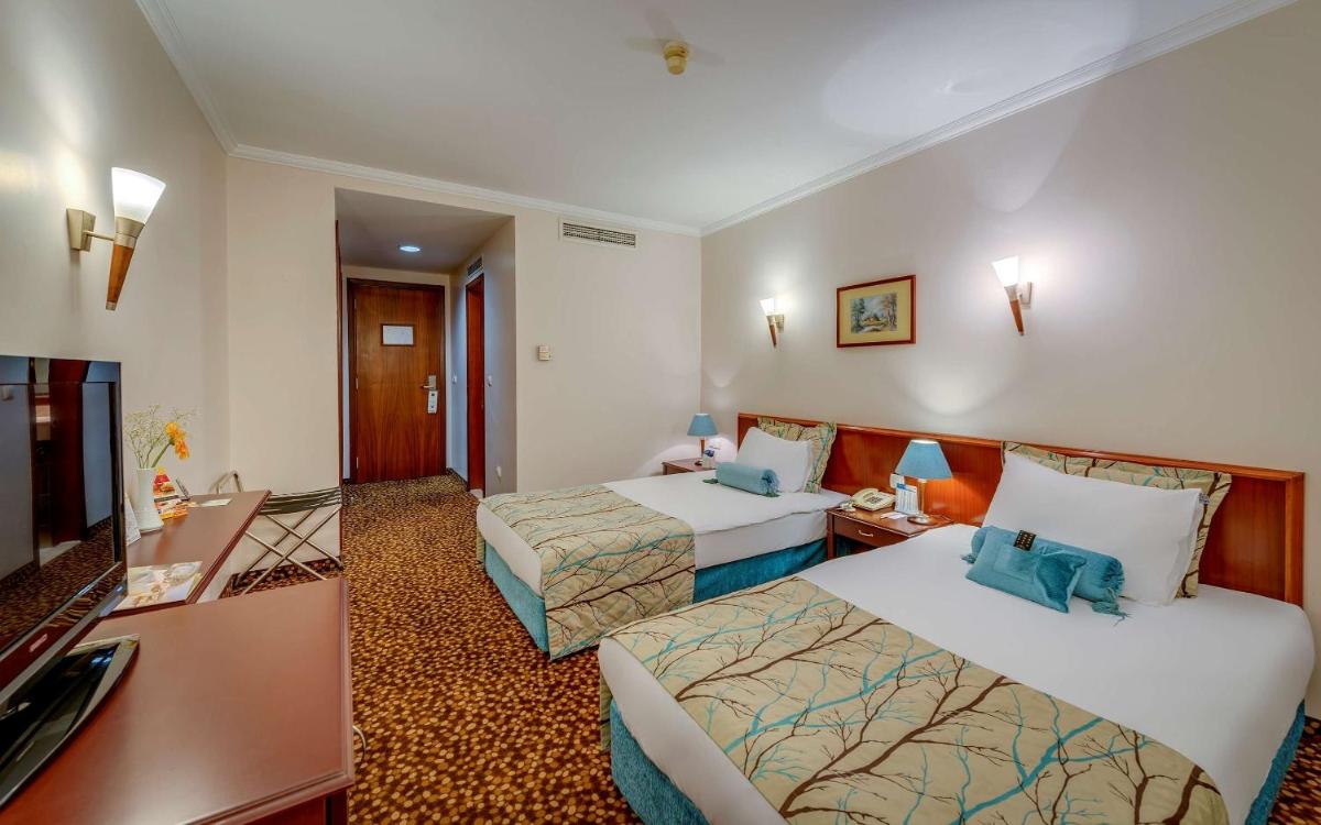 Foto - Best Western Plus Khan Hotel