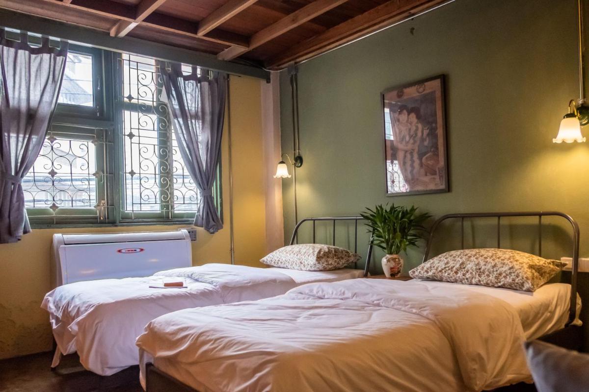 Foto - Live Local Cafe & Hotel - 420 Friendly