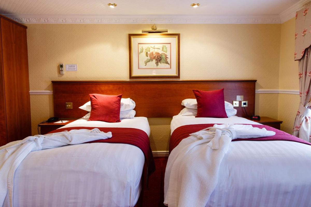 Photo - Best Western Lichfield City Centre The George Hotel