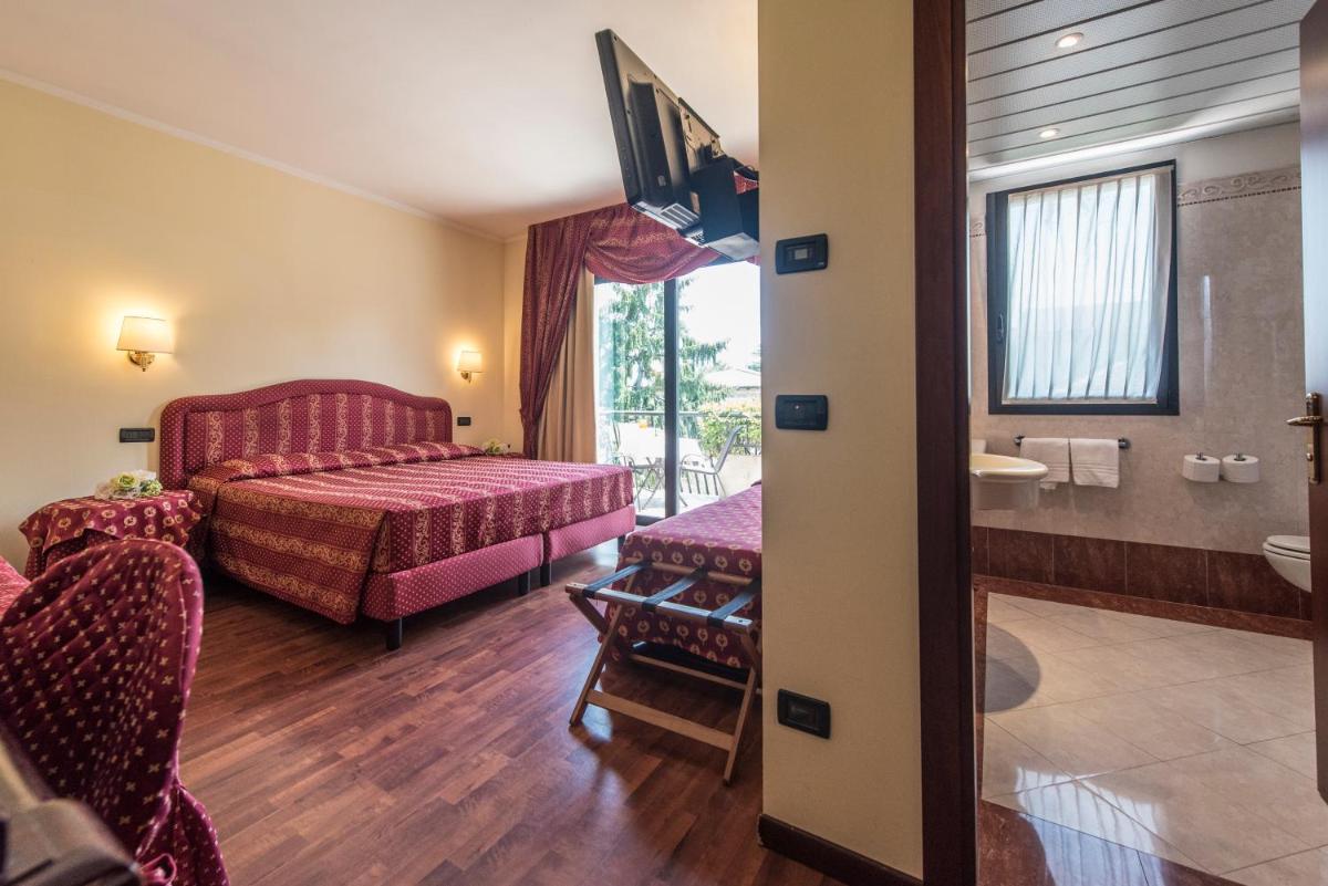 Photo - Admiral Hotel Villa Erme