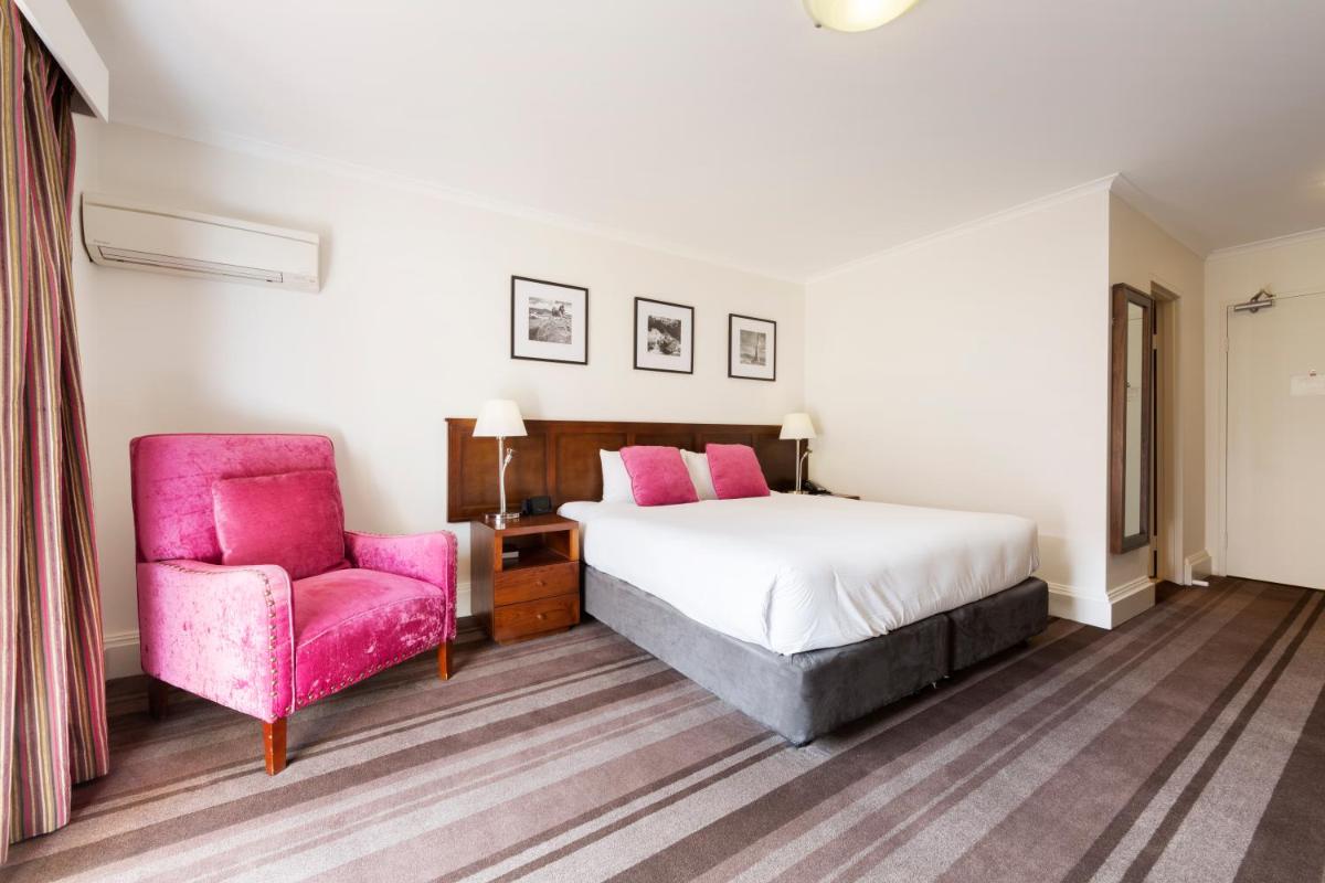 Photo - Mercure Canberra