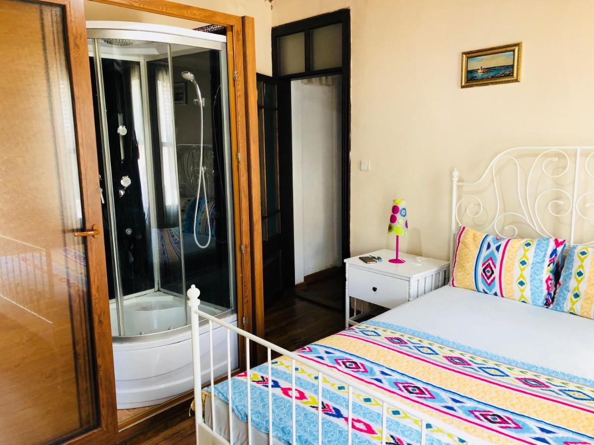 Photo - Pastor Historical Apart-Hotel The Gulf Of İzmir