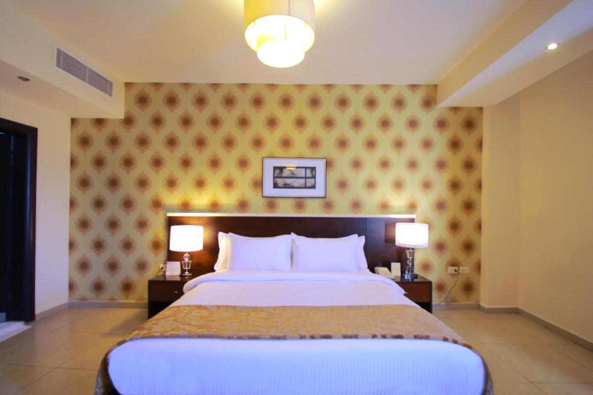 Photo - City Rose Hotel Suites