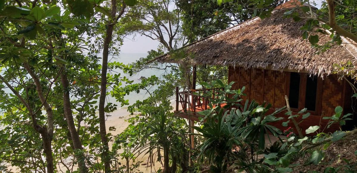 Photo - Jungle Hill Beach Bungalow