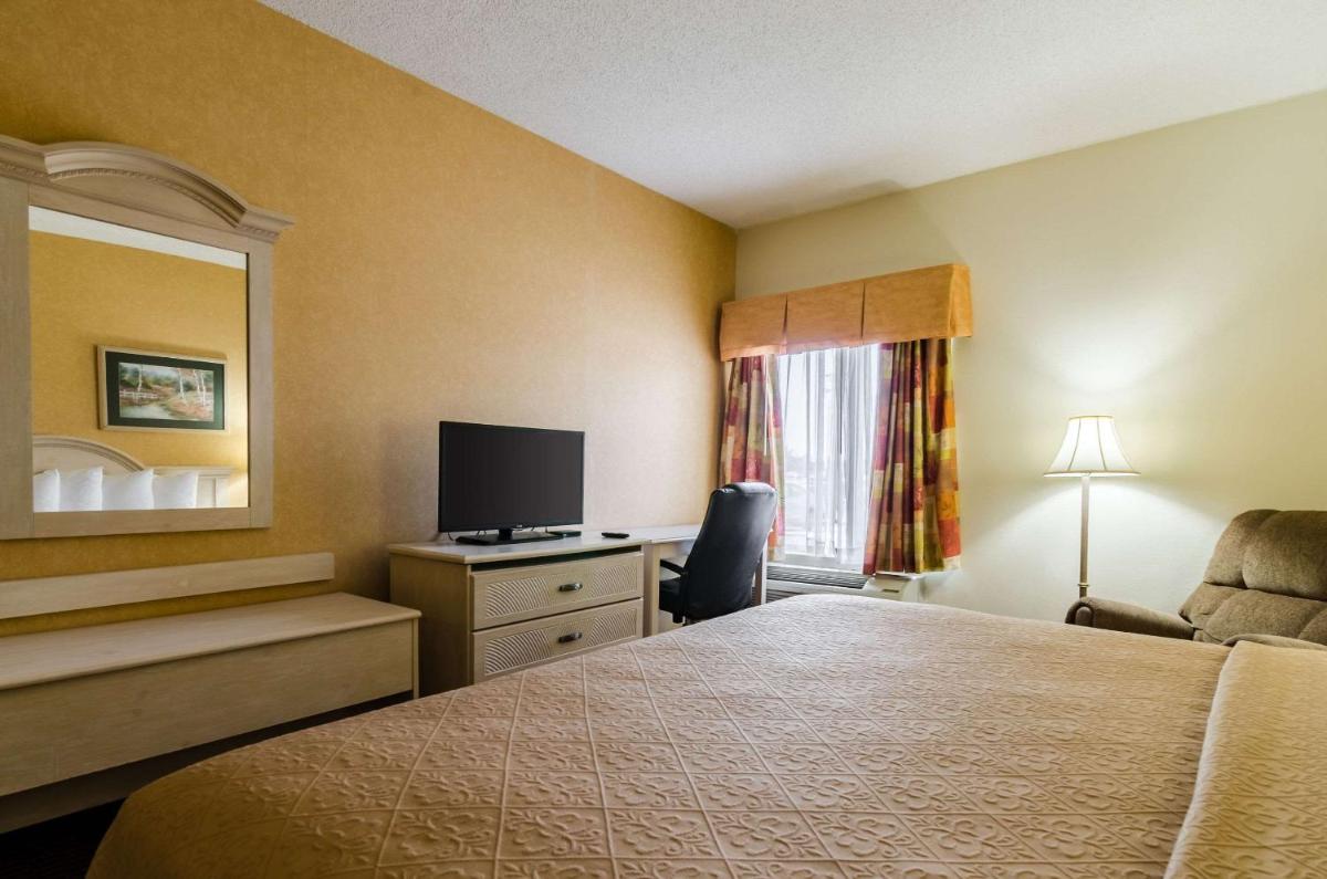 Photo - Quality Inn & Suites Manhattan