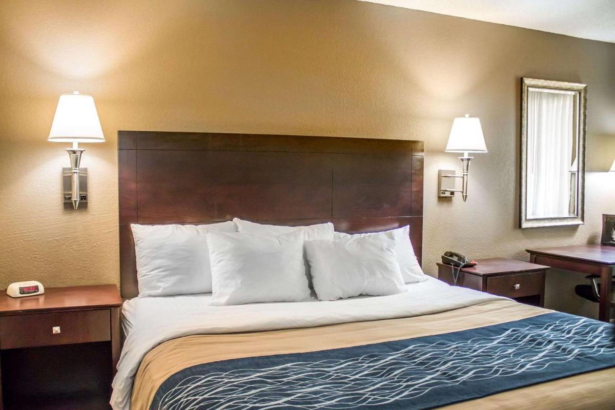 Photo - Comfort Inn Sandusky