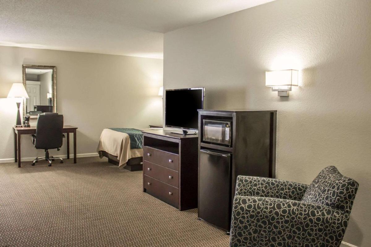 Photo - Comfort Inn Sandusky