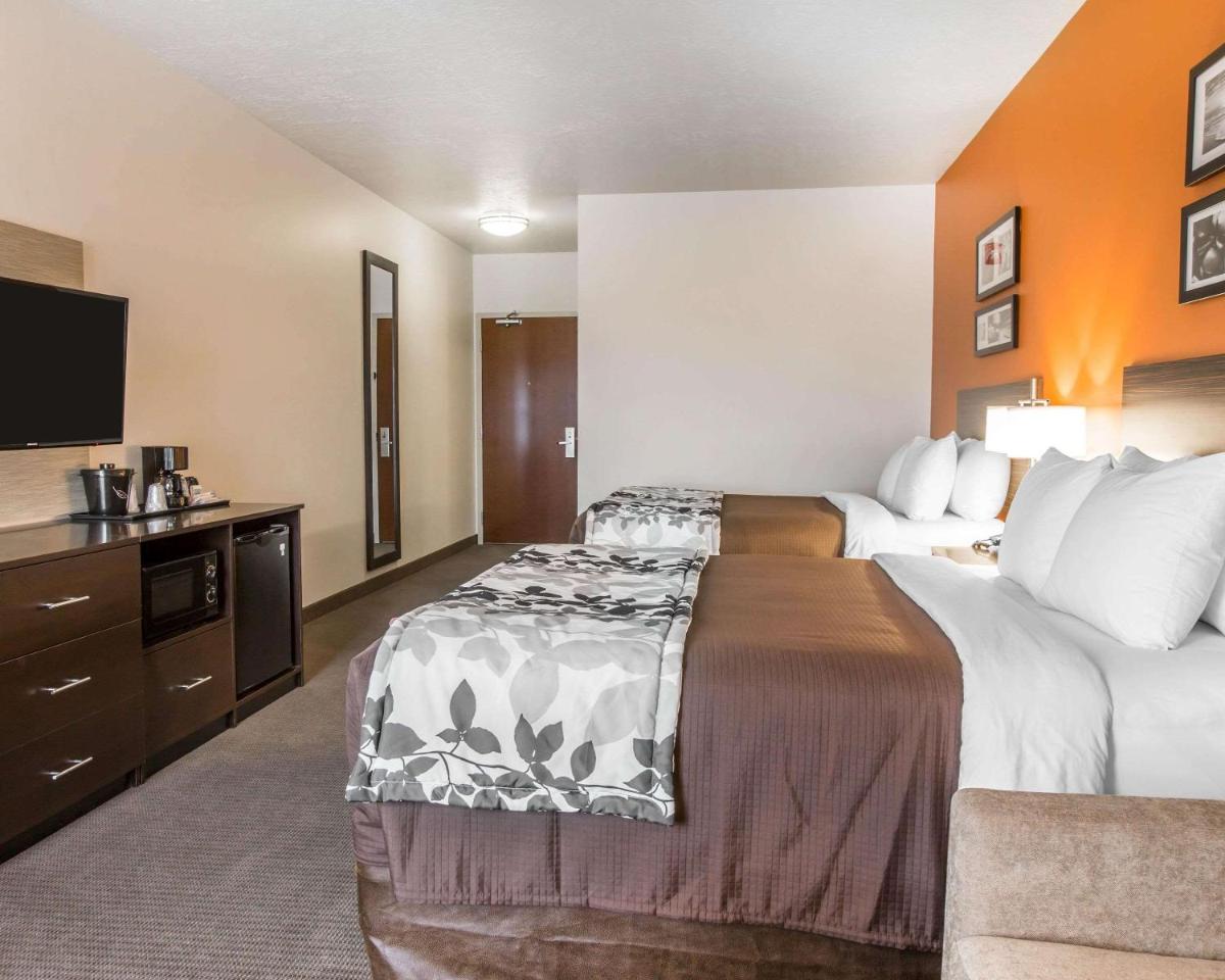 Photo - Sleep Inn & Suites Page at Lake Powell