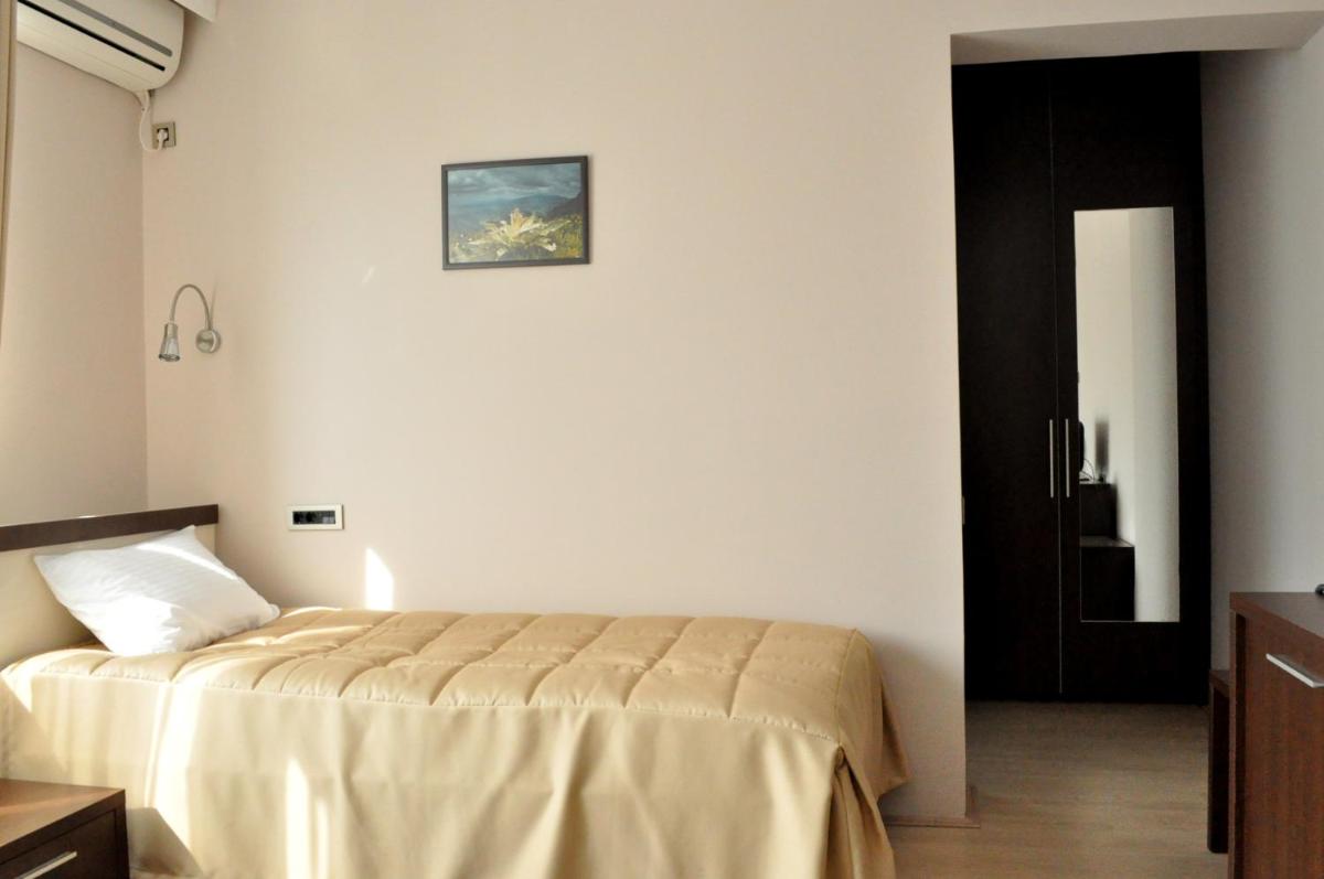 Photo - Garni Hotel 018 In