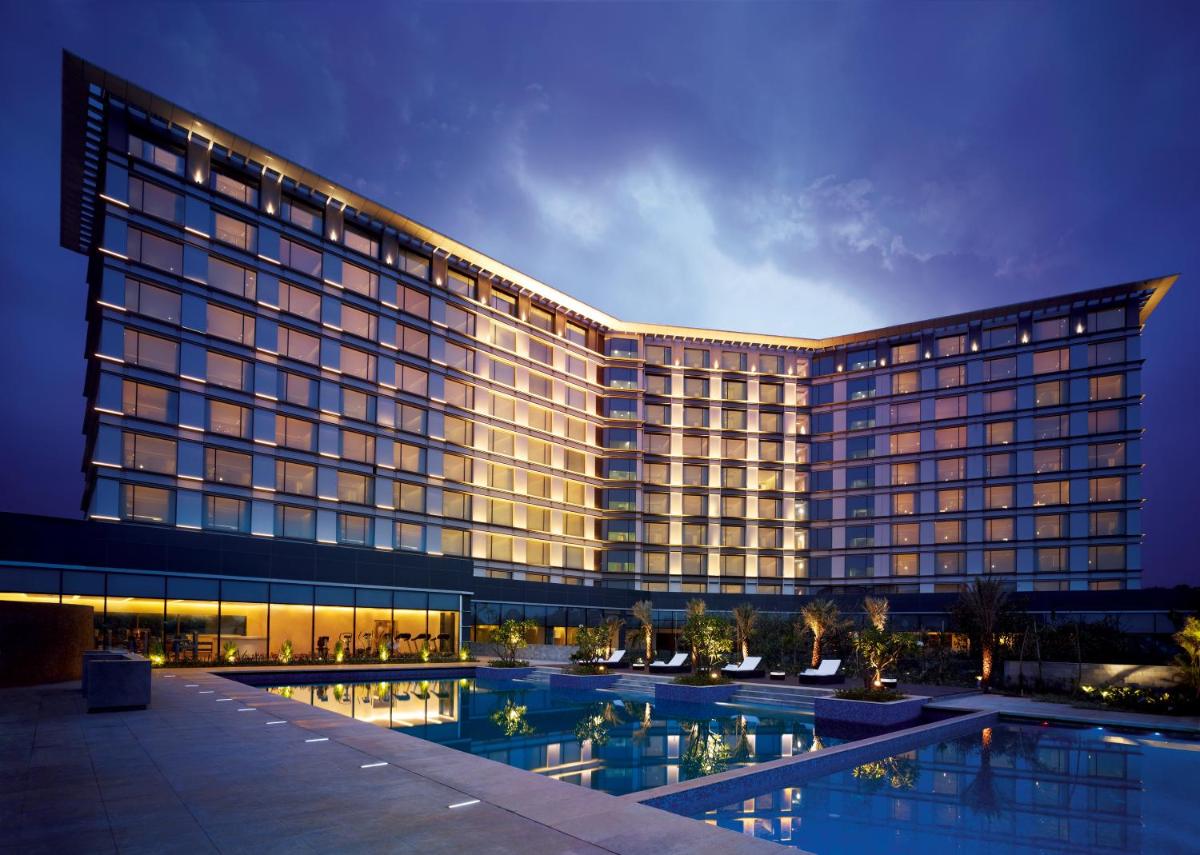 30 Best 5-Star Hotels In Bangalore (2021) | Updated Deals, Latest