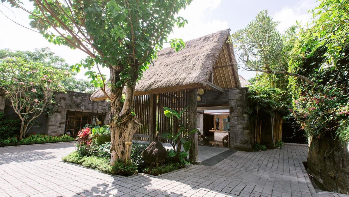 Tejaprana Resort & Spa photo 2