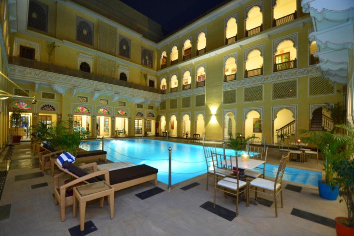 7 Best Resorts in Jaipur For an Unforgettable Stay