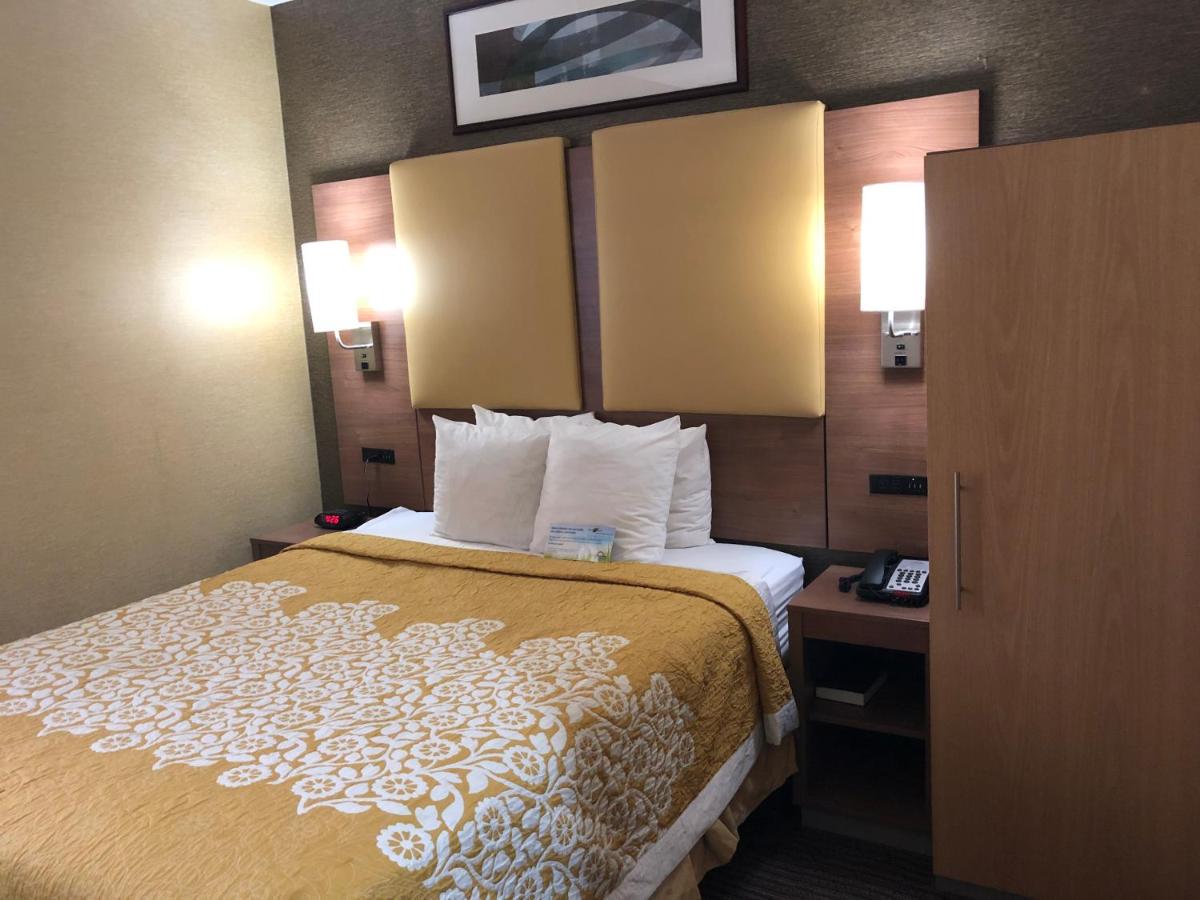 Photo - Days Inn by Wyndham Brooklyn