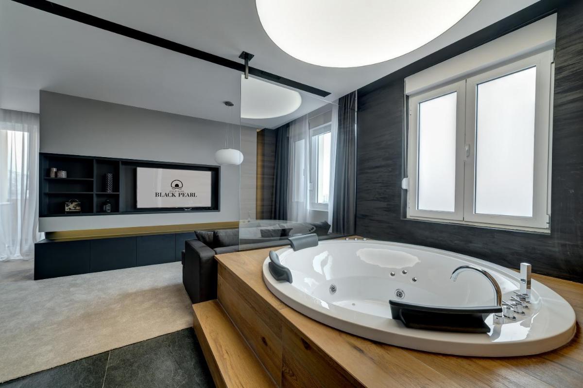Photo - Black Pearl Luxury Suites