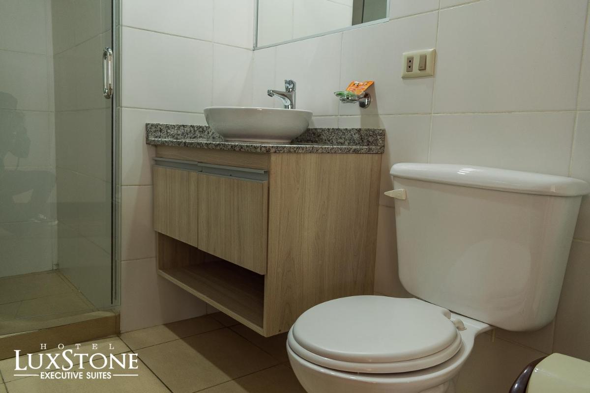 Foto - Hotel Luxstone Executive Suites