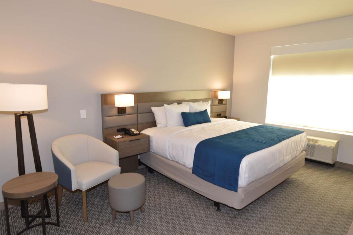 Photo - Best Western Plus Executive Residency Austin