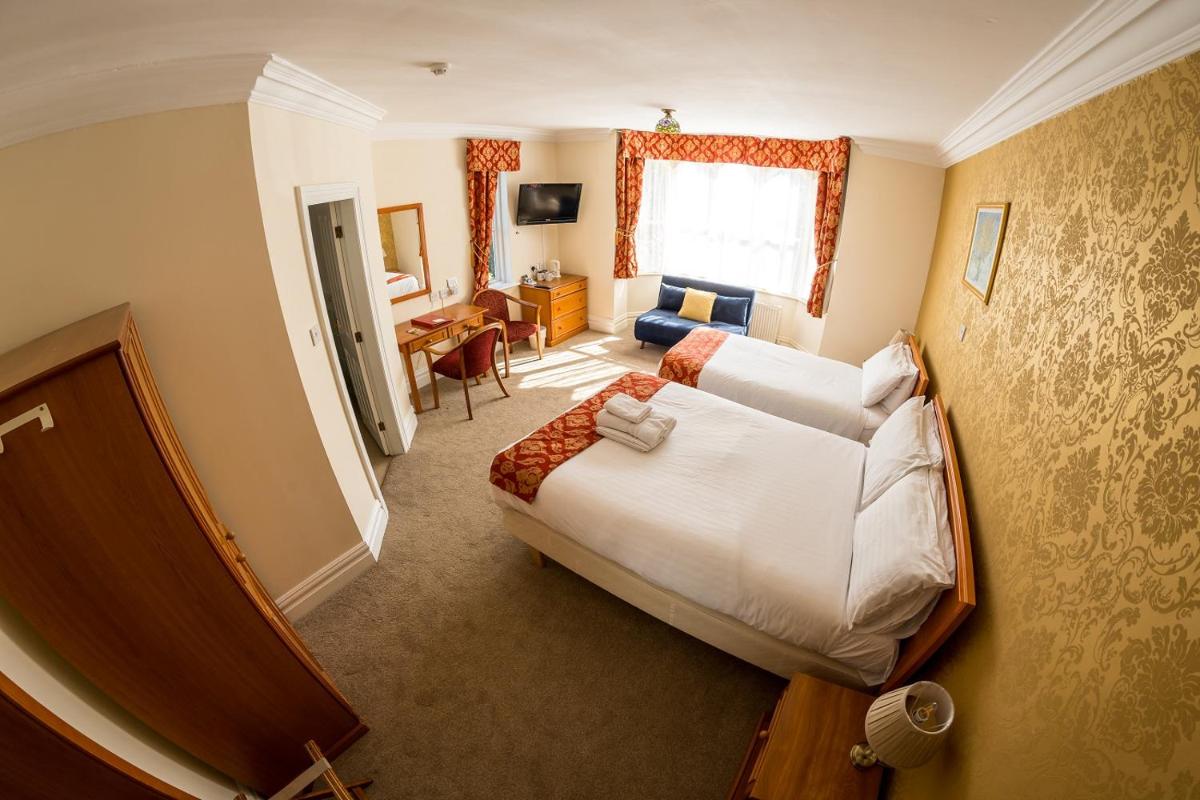 Photo - Farnley Tower Guesthouse