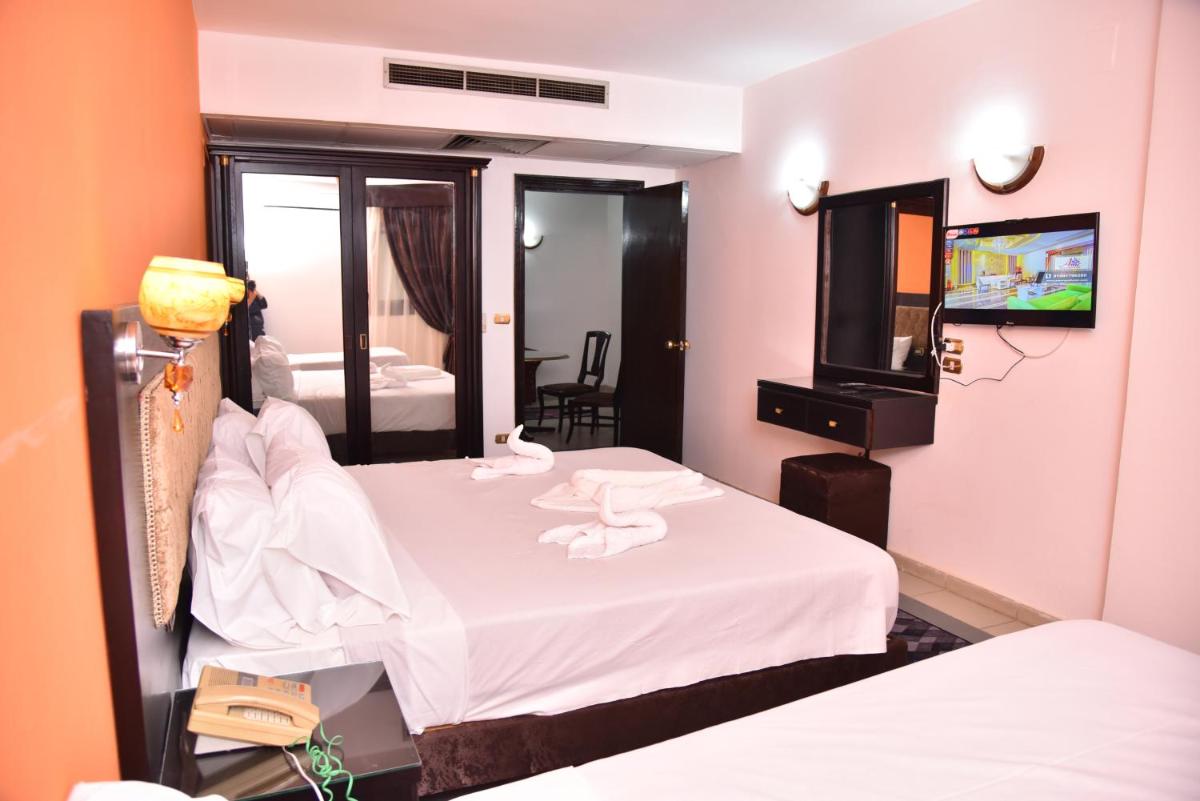 Photo - Royal Pyramids Hotel