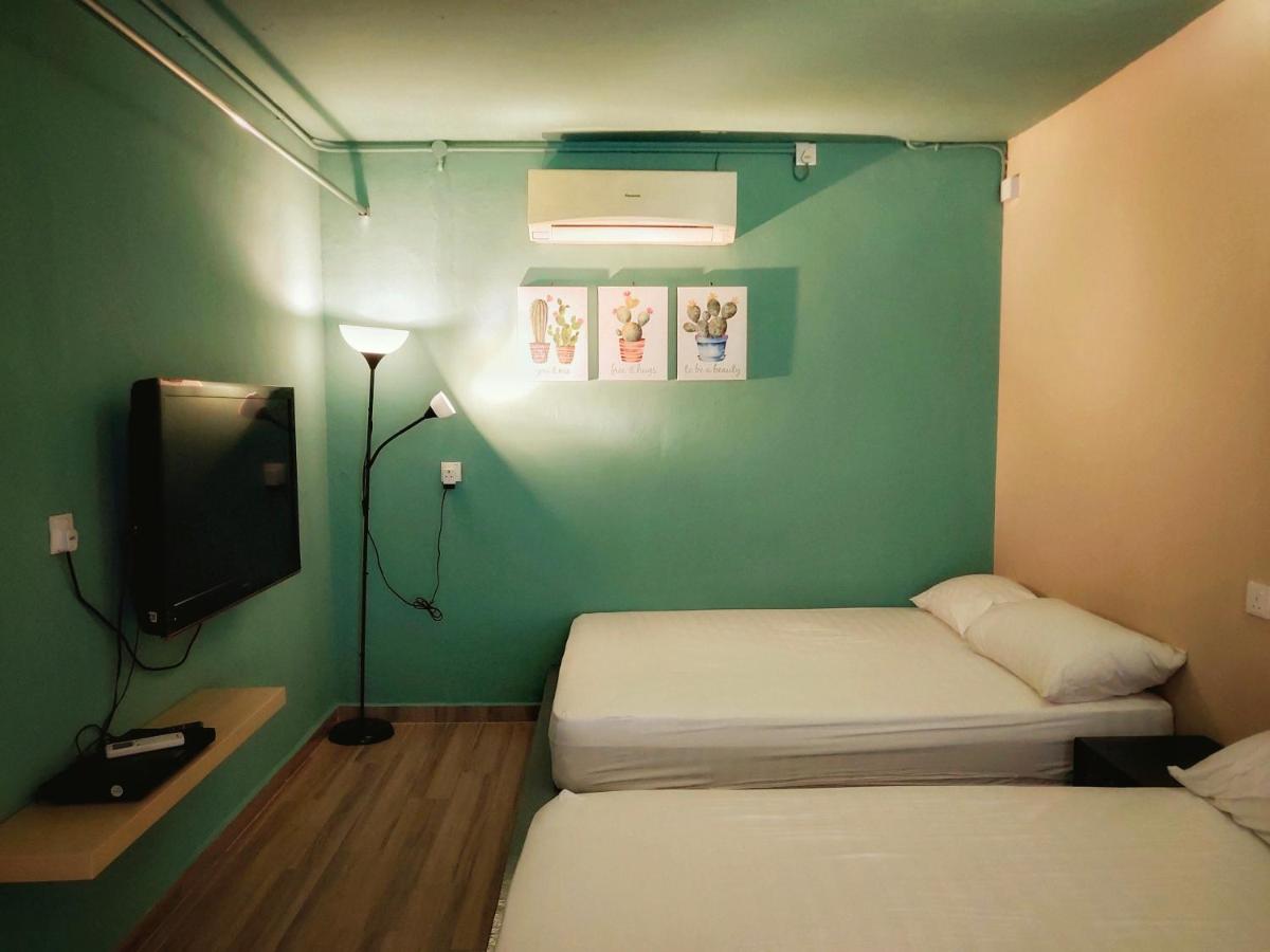 Photo - Beds In Garden Hostel