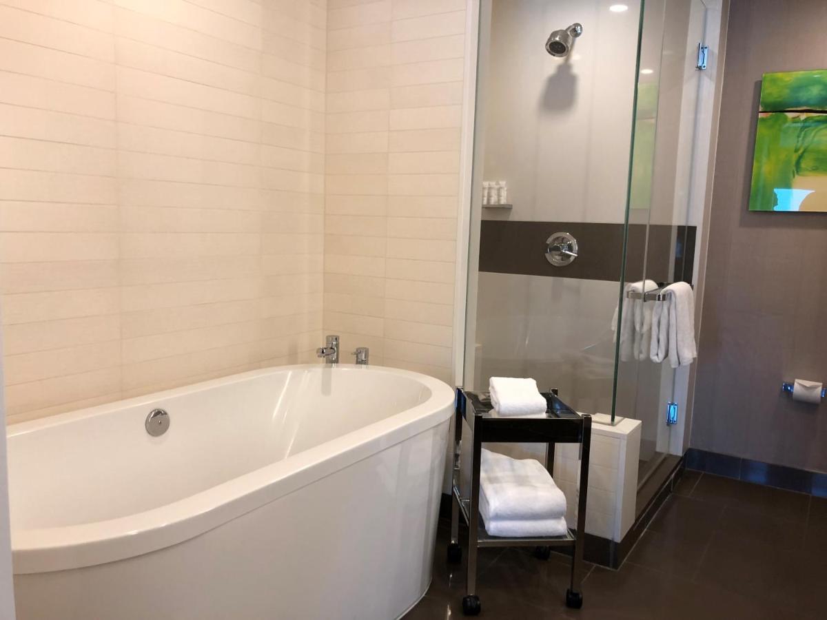 Photo - Luxury Suites International at Vdara