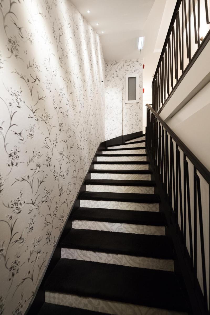 Metaxa Hotel - Urban Boutique Living photo 7