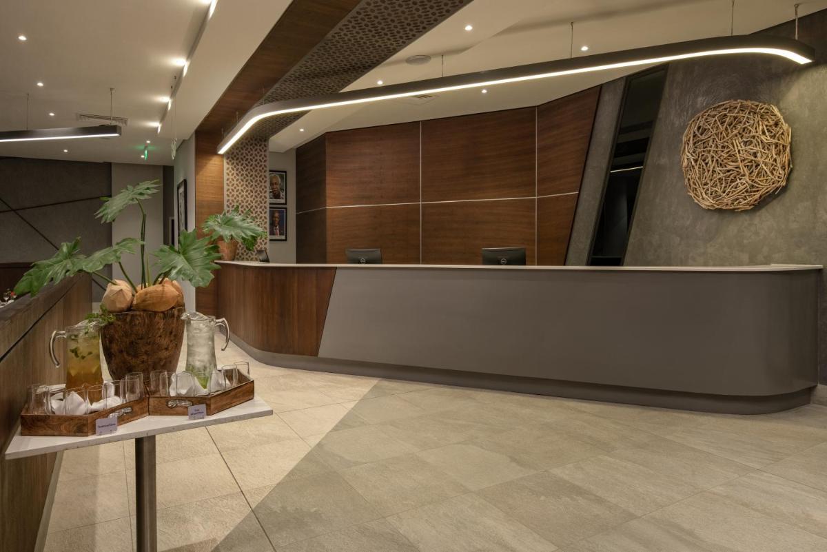 Crowne Plaza - Dar Es Salaam by IHG photo 9